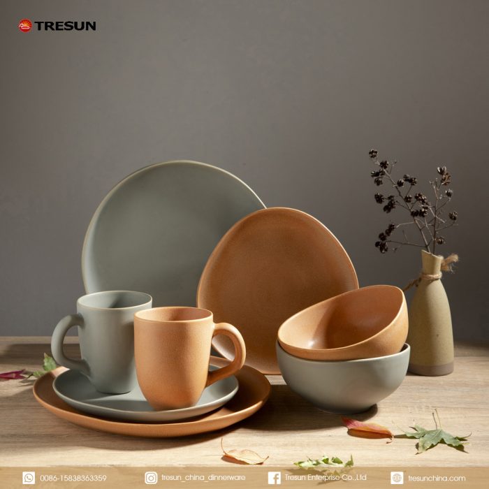 Porcelain Dinnerware Set