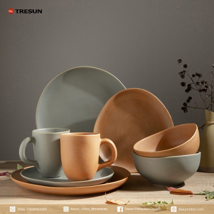 Porcelain Dinnerware Set